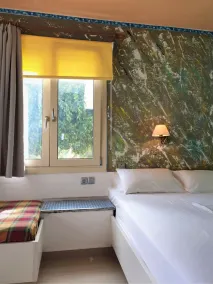 Chambre privée avec jardin, barbecue et terrasse | Vue piscine - Chambre