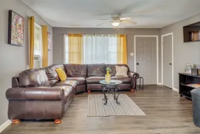 7 Mi to Somerville Square! Countryside Retreat - Interiør