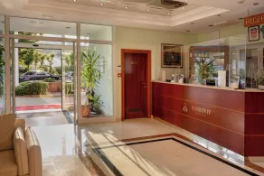 Hotel Dobrovit - Recepción