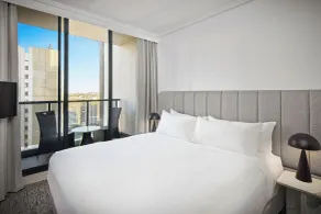 Meriton Suites Pitt Street, Sydney - Chambre