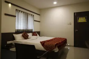 Hotel Girnar - Chambre