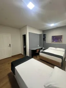 B Hotel 888 hotéis - Próximo a Rodoviária e Praça Sete - Habitación