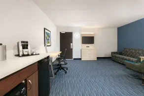 Holiday Inn Express Hotel & Suites Norfolk Airport by IHG - Chambre