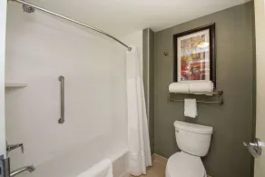Homewood Suites by Hilton Marlborough - Salle de bain