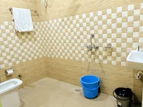 Riverstone Camps and Resorts - Bagno