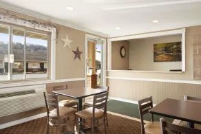 Super 8 by Wyndham Mifflinville Near Bloomsburg - Lobby
