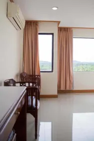 Sinkiat Thani Hotel - Room