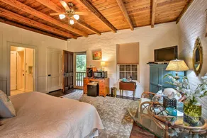 Historic Baton Rouge Vacation Rental: 6 Mi to LSU! - Innvendig