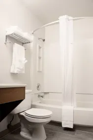 Super 8 by Wyndham Juneau - Salle de bain