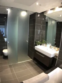 Sandton Skye Suite - Bad