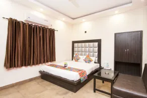 FabHotel De Sivalika - 500m from Belur Math - Quarto