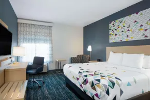 La Quinta Inn & Suites by Wyndham Manassas, VA- Dulles Airport - Chambre