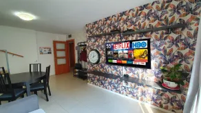 Attic,Terrace & BBQ, Bcn-Airport 15 Min, Cruise Port 30 min-Mucho Mejor que un Hotel - Restaurant