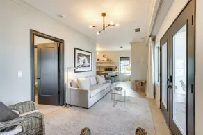 Downtown Ludington Modern Condo w/ Great Views! - Innvendig