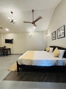 Mountain Breeze Resort, Mahabaleshwar - Quarto