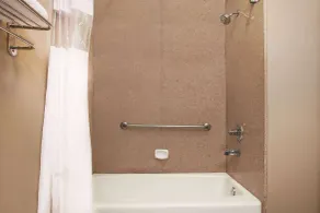 La Quinta Inn & Suites by Wyndham Beaumont West - Salle de bain