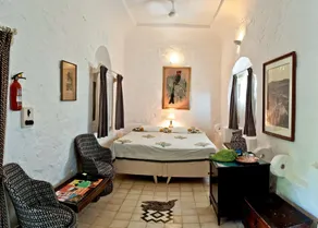 Neemrana's - Hill Fort - Kesroli - Room
