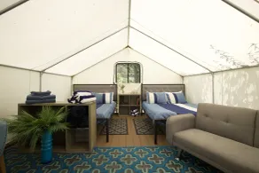 Surrey Resort - Chambre