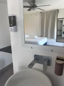 La Diosa Kali Beach Front Hotel - Chambre