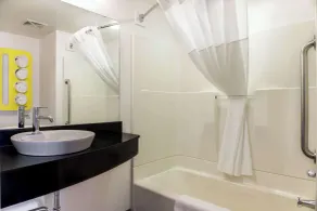 Motel 6-Headingley, MB - Winnipeg West - Badezimmer