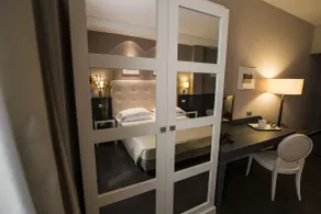 Hotel Mediterraneo - Habitación