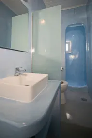 Corrado Caldera Apartments - Banheiro