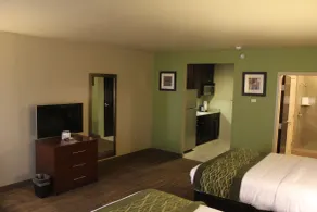 Comfort Inn Bentonville - Crystal Bridges - Chambre