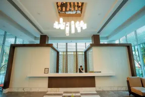 Oodles Hotel Chhattarpur South Delhi - Rezeption
