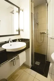 TOWNHOUSE Hotel - Salle de bain