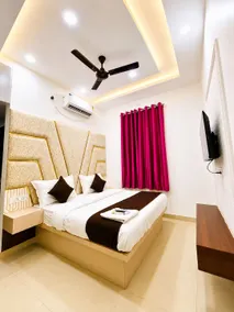 Hotel Mero Vrindavan Near Prem Mandir - Zimmer