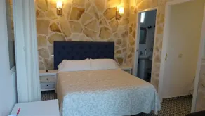 Hotel Casa Día y Noche - Quarto