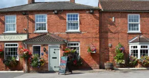The Angel Inn Pub-Dine & Stay Misson - Fasade