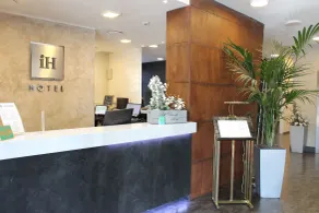 iH Hotels Milano Lorenteggio - Réception