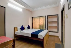 Hotel Blue Bird - Chambre