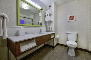 Hampton Inn Cortland - Salle de bain