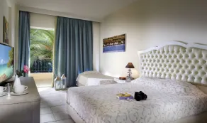 Portes Beach Hotel - Room