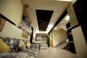 Hotel Park Gardenia - Coin salon dans le hall