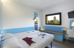 First Inn Hotel Blois - Room