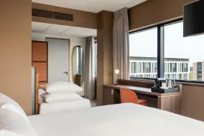 Corendon Amsterdam Schiphol Airport, a Tribute Portfolio Hotel - Vue de la chambre