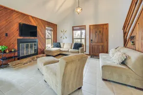 Serene Family Cottage w/ Deck & BBQ - Innenbereich