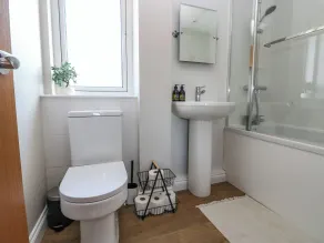 18 Thorngate Wynd - Badeværelse