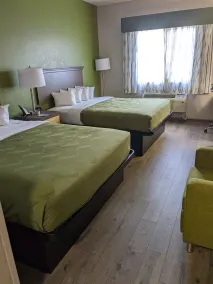 Quality Inn & Suites Delaware South - Habitación