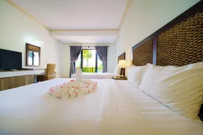 Blooming Lotus Resort - Quarto
