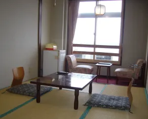 Sado Ryotsu Shiizaki Onsen - Zimmer