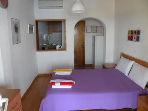 Fatiras Studios - Habitación