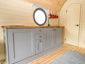 Filbert Pod - Room
