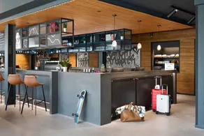 Moxy Bristol - Reception