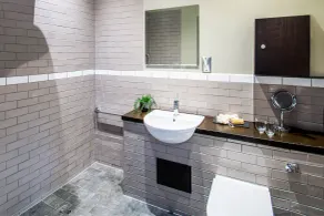 Eton House - Self Check-In, Ensuite Rooms & Self-Catering Studios - Bathroom