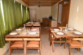 The Vintage Hill Village - Himalayan Boutique Resort - Restaurant