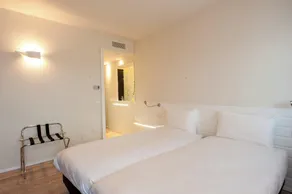 Elliot Osteria e dormire in collina - Room